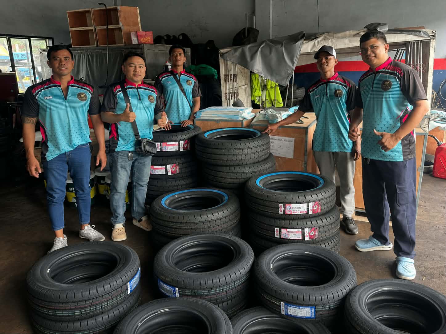 Fleet tire delivery